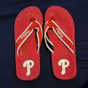 Philadelphia Phillies thong slipper sz 10-13